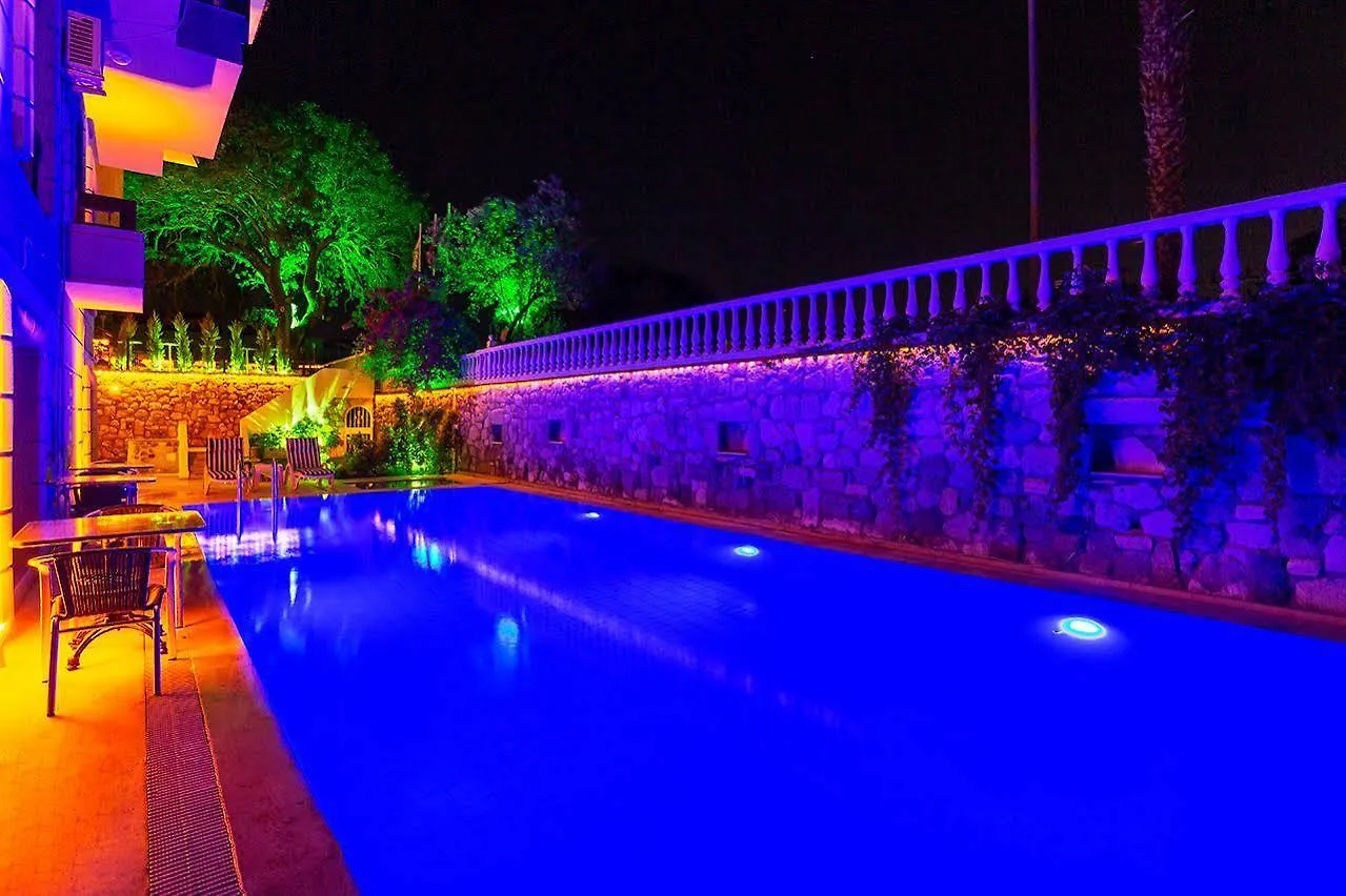 Kabasakal Hotel Çeşme