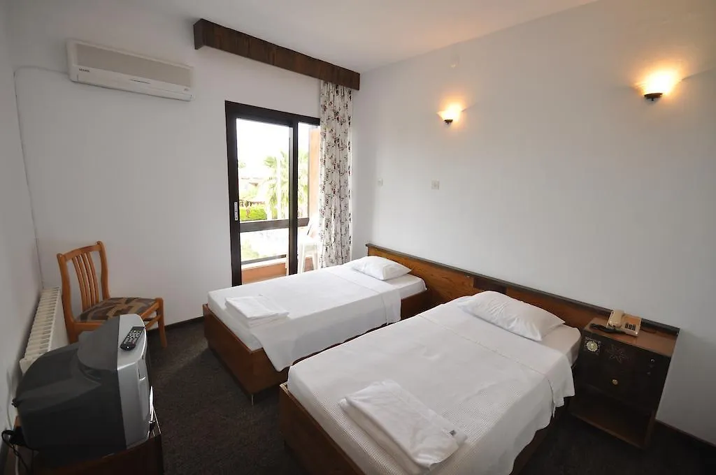 **  Kabasakal Hotel Çeşme Turquie