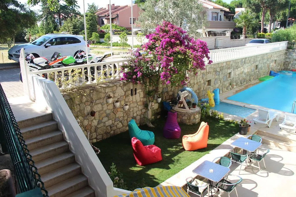 **  Kabasakal Hotel Çeşme Turquie