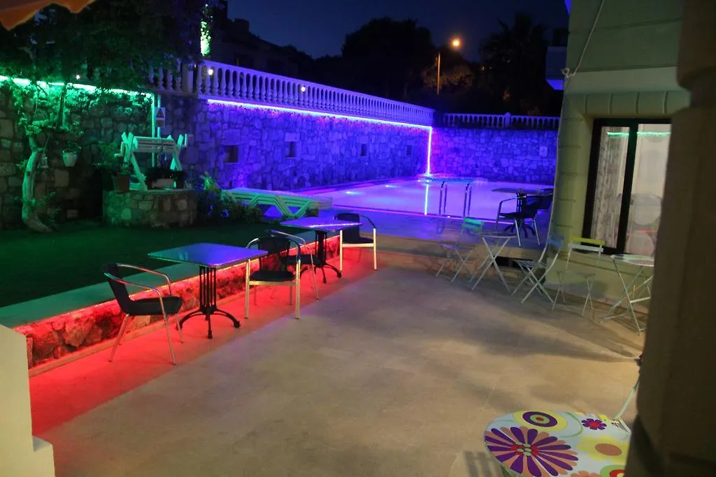 Kabasakal Hotel Çeşme