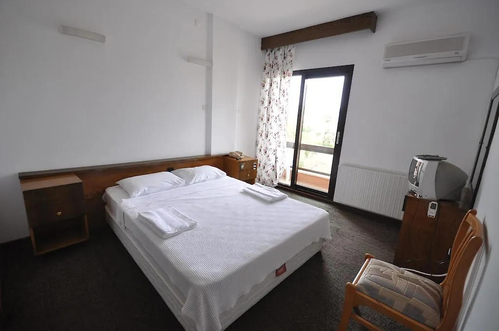 Kabasakal Hotel Çeşme 2*,