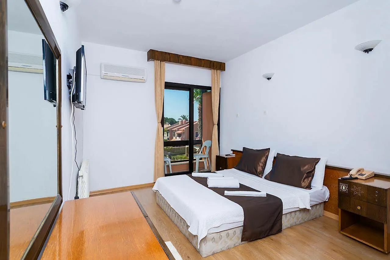 Kabasakal Hotel Çeşme 2*,  Turquie